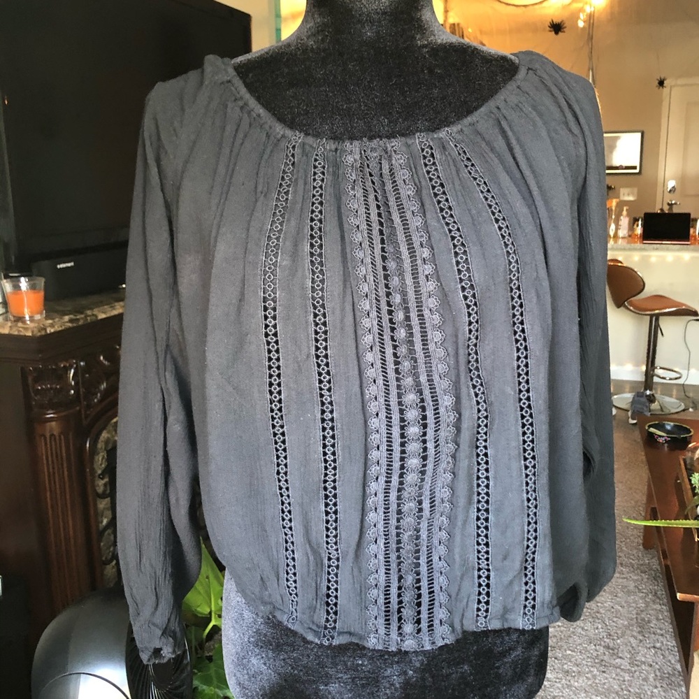 Hollister Black Off-Shoulder Blouse